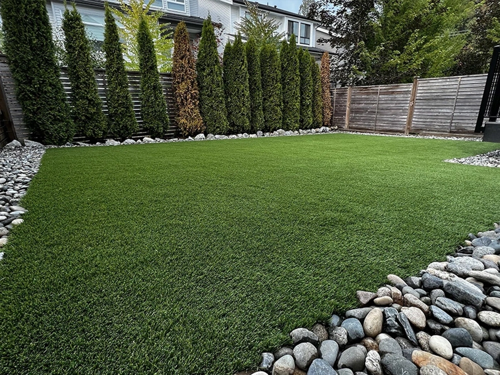 Polished quartzite slab
